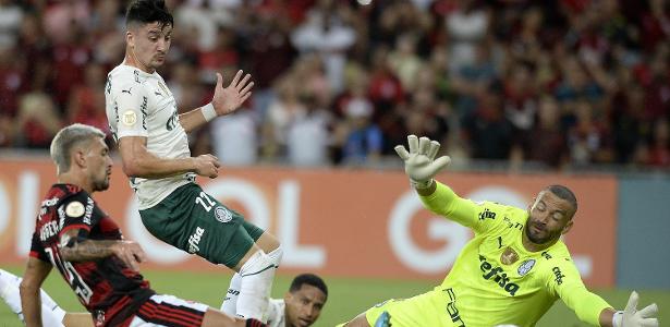 Palmeiras ironiza reclamações de Gabigol e Flamengo sobre arbitragem