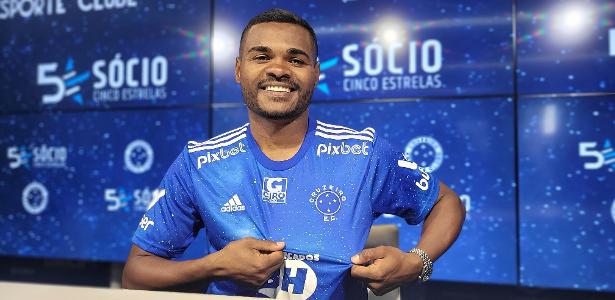 Nikao Nikão é o 18º jogador a jogar nos três grandes de MG