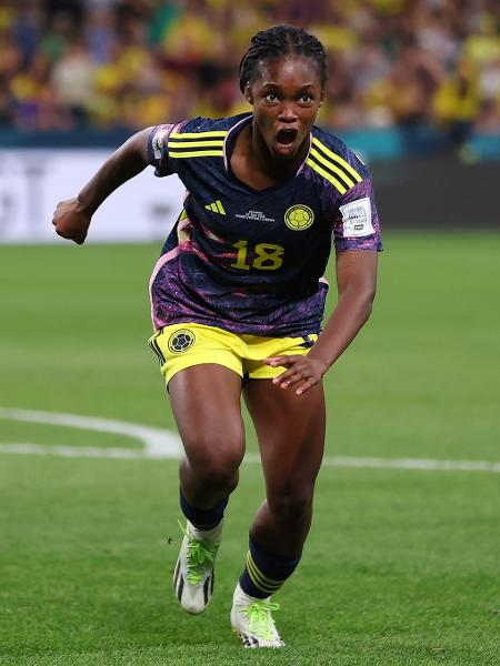 Caicedo, da Colômbia, comemora gol contra a Alemanha pela Copa do Mundo feminina