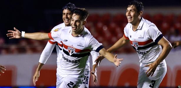 Juventude brilha na vitória do São Paulo sobre o Água Santa após título.