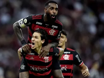 Flamengo e Palmeiras dão salto para mano a mano no topo do Brasileirão