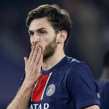 Khvicha Kvaratskhelia comemora gol em PSG x Brest, jogo da Champions League Khvicha Kvaratskhelia comemora gol em PSG x Brest, jogo da Champions League