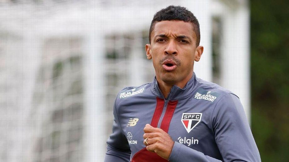 Luiz Gustavo está de saída do São Paulo - undefined