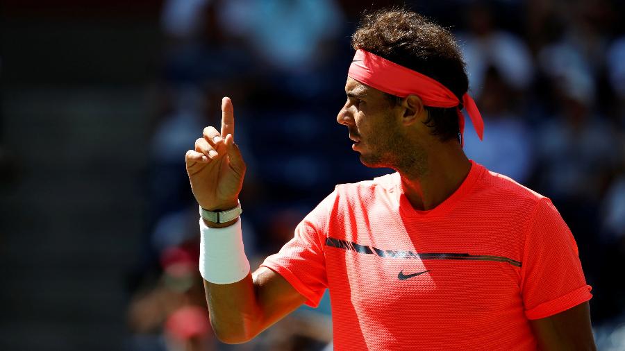 Rafael Nadal comemora ponto contra Alexandr Dolgopolov no US Open - Andrew Kelly/Reuters