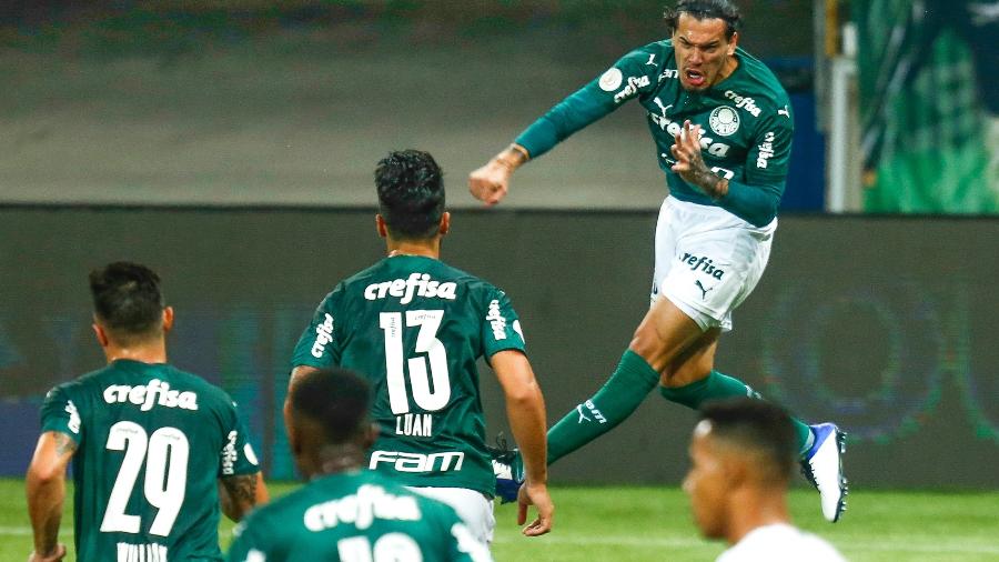 Gustavo Gomez comemora gol do Palmeiras sobre o Goias pelo Campeonato Brasileiro - Marcello Zambrana/AGIF