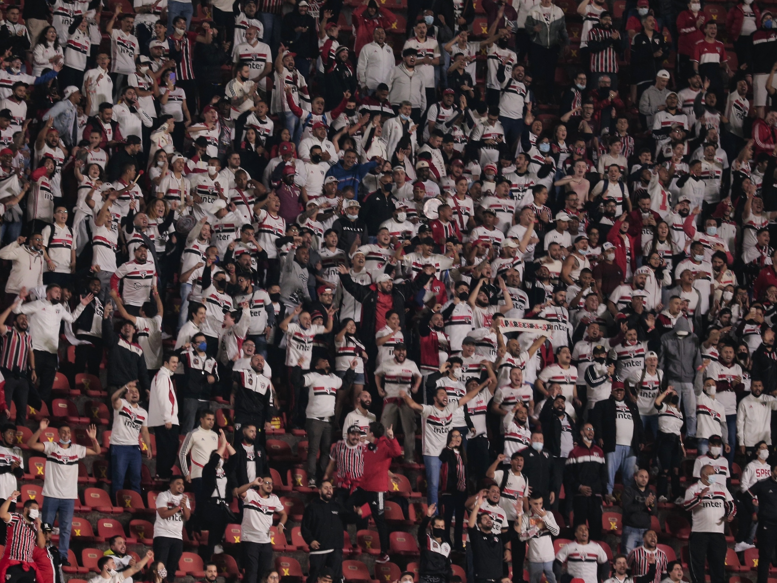 CAMAROTE ONE - SPFC x BOTAFOGO é na Total Acesso.