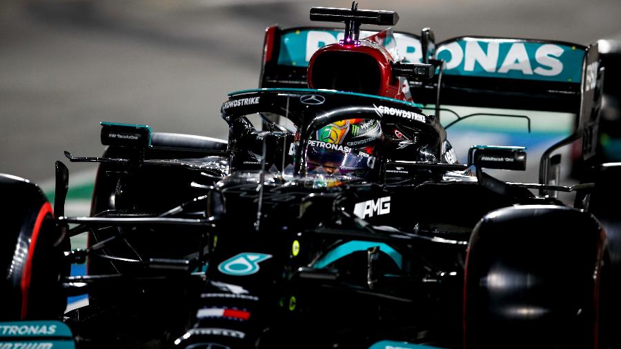 Lewis Hamilton, da Mercedes, durante o GP do Qatar, antepenúltima etapa do Mundial de F-1  - Mercedes