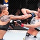 Amanda Lemos vence Marina Rodriguez e se aproxima de 'title shot' no UFC