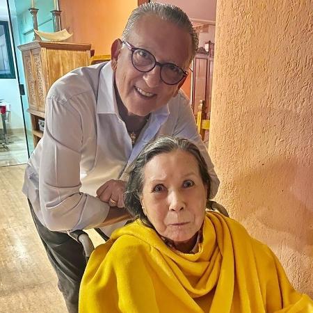 Galvão Bueno com a mãe, Mildred, em imagem de 2021 - Reprodução/Instagram