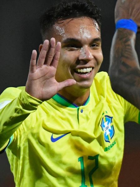 Giovane celebra gol do Brasil sobre a Republica Dominicana em jogo do Mundial sub-20 -  Andres Larrovere / AFP