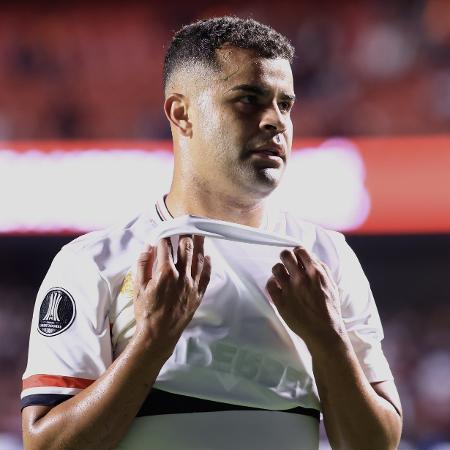 Alisson, meio-campista do São Paulo Alisson, meio-campista do São Paulo