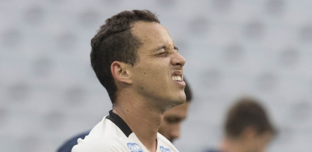 Sem Rodriguinho no treino, Carile escalou Pedrinho entre os titulares - Daniel Augusto Jr. / Ag. Corinthians