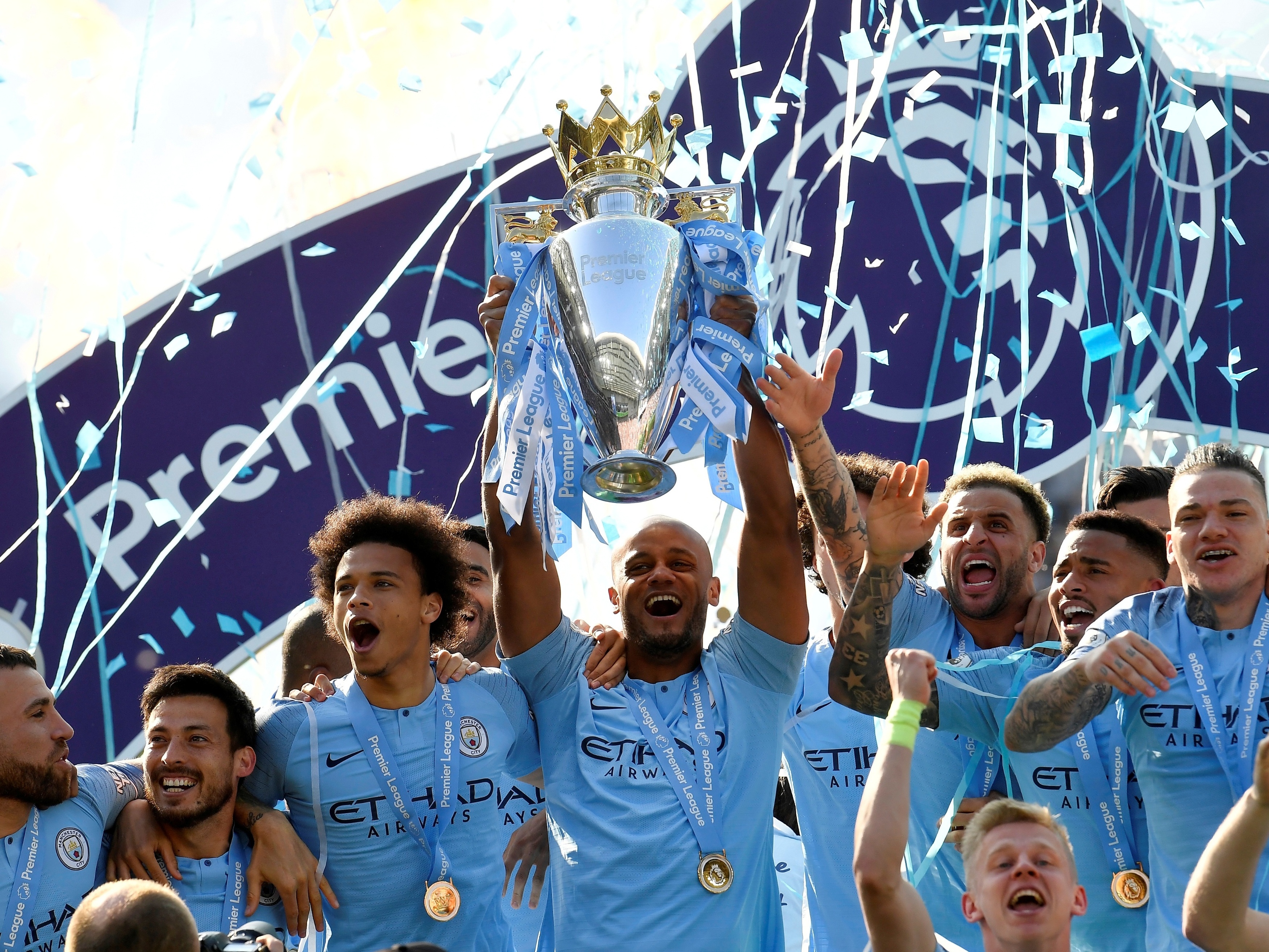 Manchester City on X: FIM DE JOGO EM WEMBLEY! 🏟 O MANCHESTER CITY É  CAMPEÃO DA COPA DA INGLATERRA PELA SÉTIMA VEZ EM SUA HISTÓRIA! 💙  🏆🏆🏆🏆🏆🏆🏆 🔵 2 x 1 🔴 #