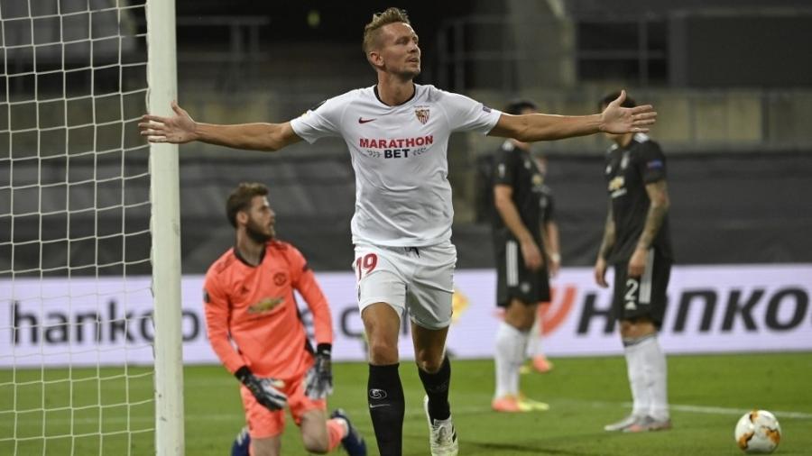 Luuk De Jong comemora gol na semifinal da Liga Europa contra o Manchester United - Ina Fassbender/POOL/AFP