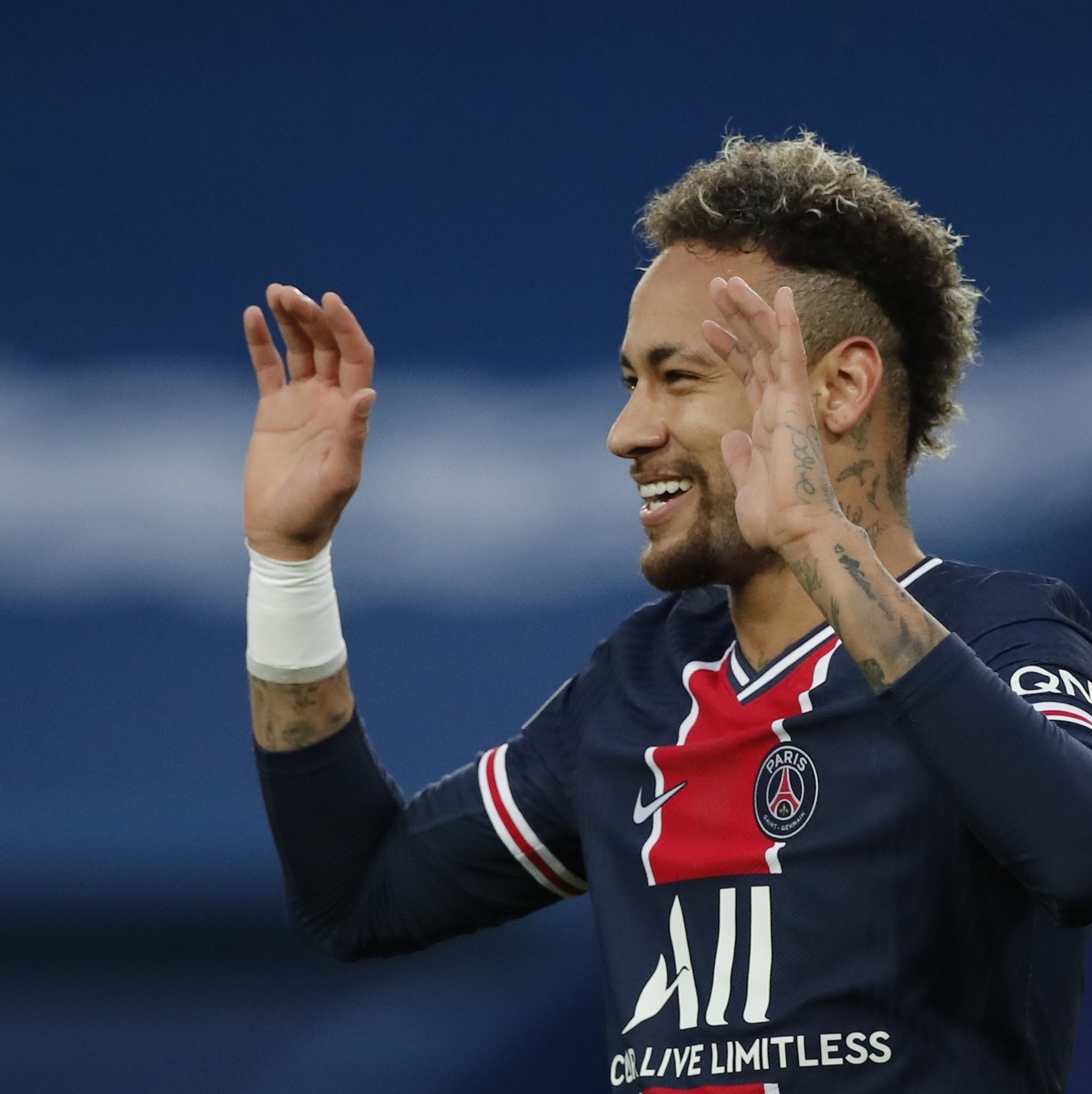 49 mil curtidas, 152 comentários - Doentes por Futebol (@doentesporfutebol)  no Instagram: “Neymar na Champions pelo PSG: 4 jogos 4 gol…