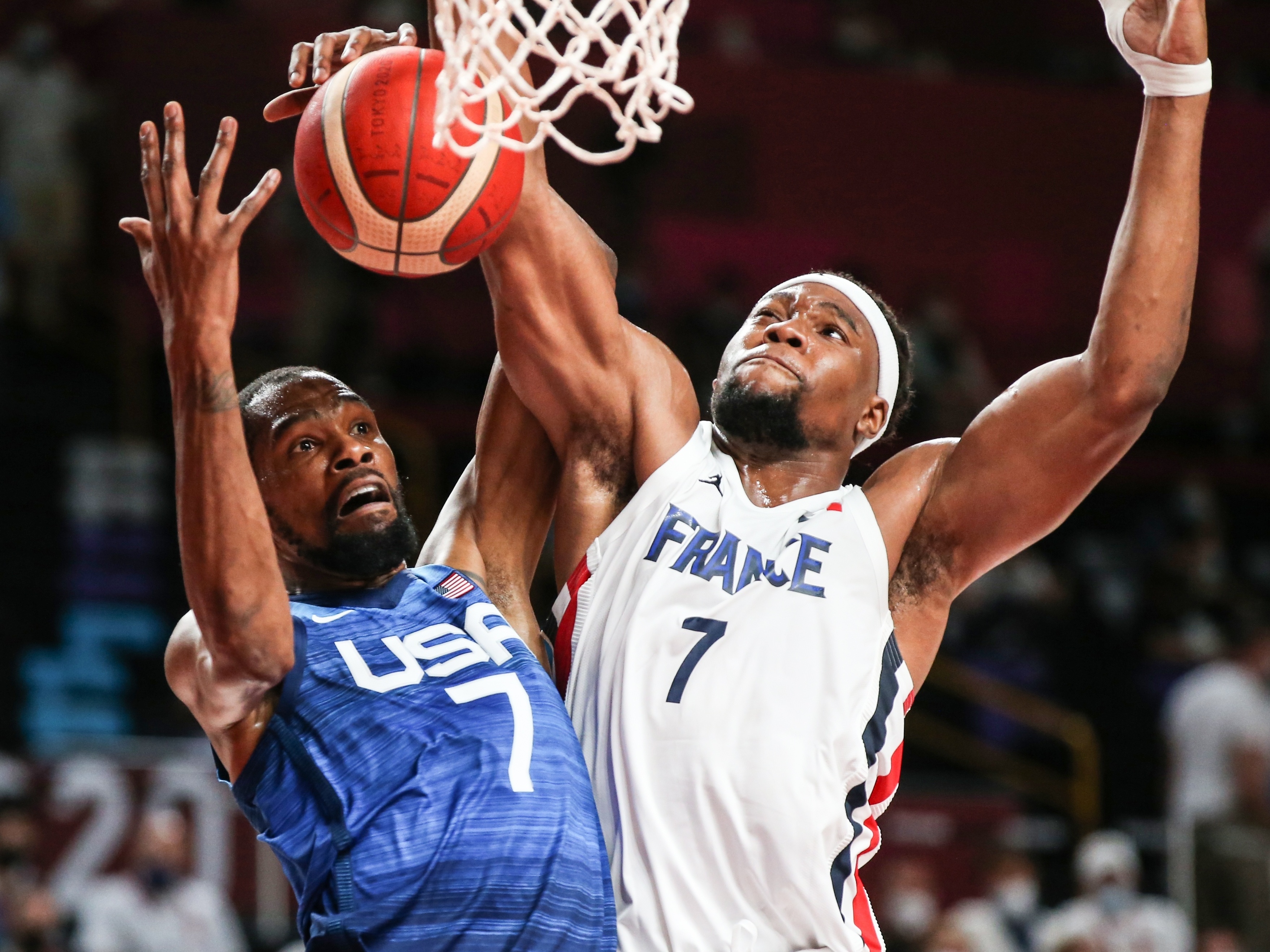 Basquete - Notícias, vídeos e tudo sobre