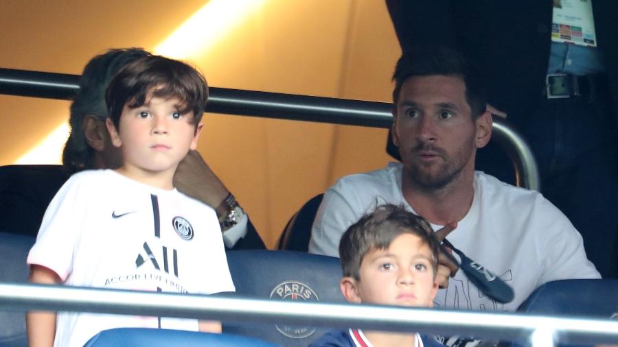 Messi acompanha partida do PSG em camarote do Parque dos Príncipes - Sarah Meyssonnier/Reuters