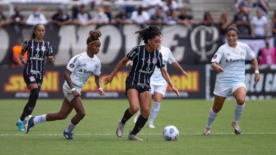 Corinthians x Grêmio: Final da Supercopa Feminina  - Livia Villas Boas e Rebeca Reis/ Staff Images Woman/CB