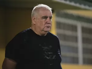 Corinthians: versão de Rubão fortalece cobrança de Andrés sobre comissão