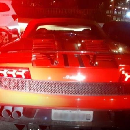 Lamborghini Gallardoss detida pela PMSP Lamborghini Gallardoss detida pela PMSP