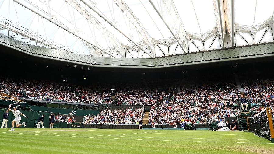 Imagem da quadra central de Wimbledon  - Julian Finney/Getty Images