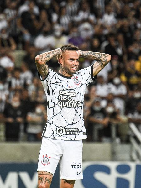 Luan lamenta chance perdida pelo Corinthians na partida contra o Ceará - Kely Pereira/AGIF