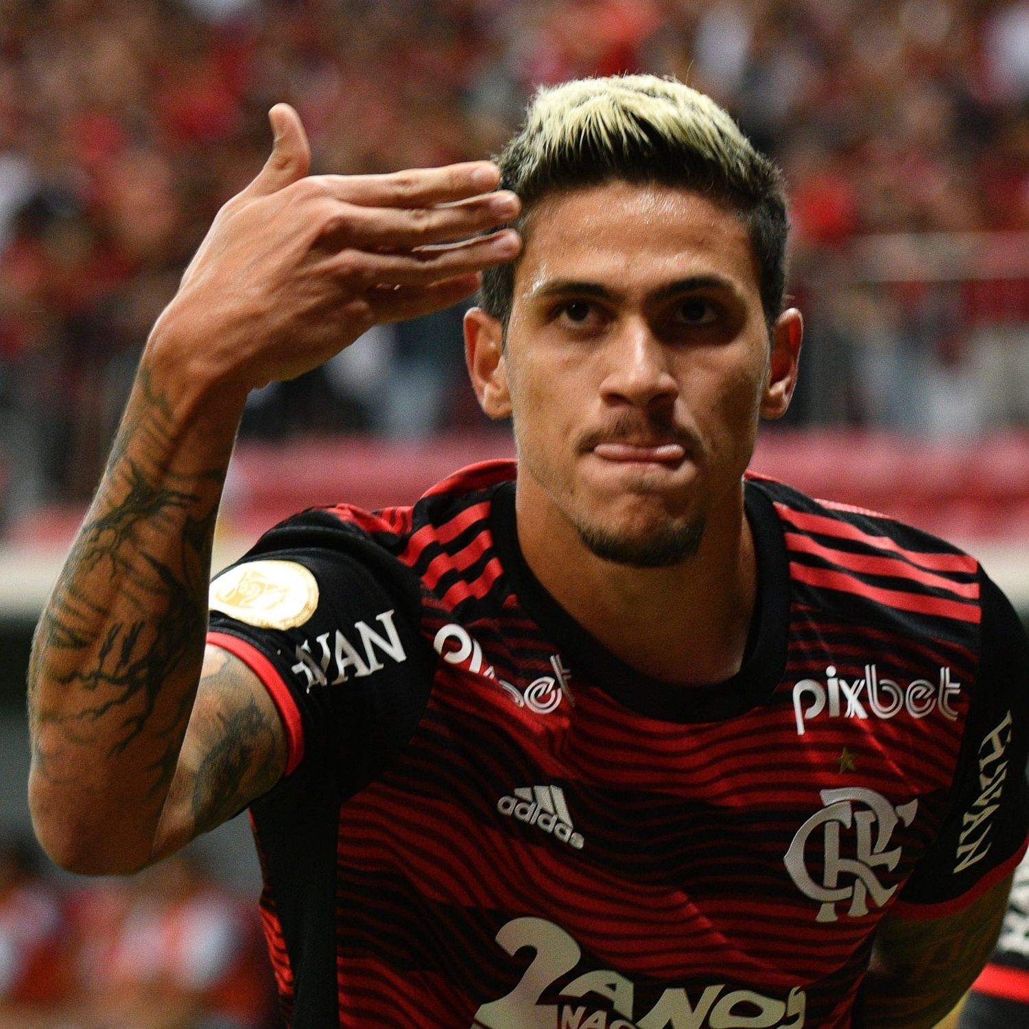 HOJE É O ÚLTIMO JOGO DESSE D15GR4C4D0 PELO FLAMENGO : r/futebol