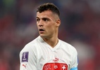 Por que capitão da Suíça fez gesto obsceno no jogo contra a Sérvia na Copa - Francois Nel/Getty