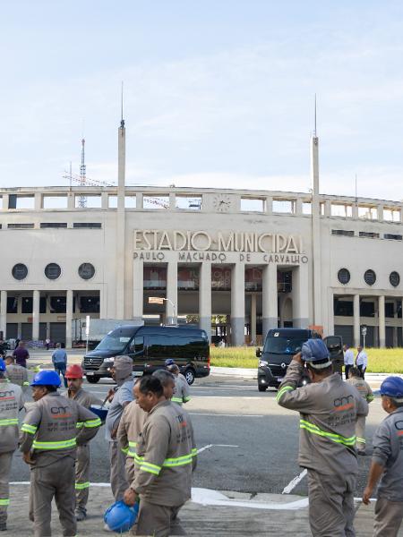 Estádio do Pacaembu em obras