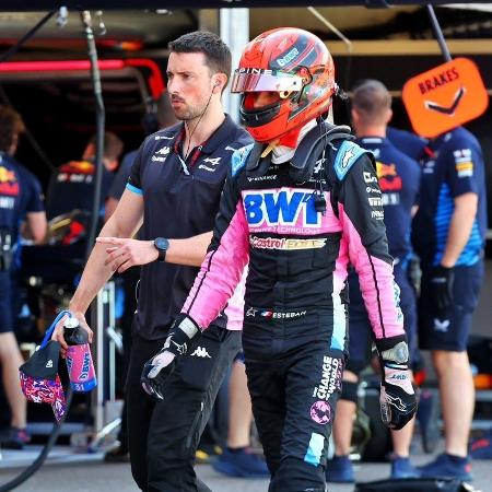 Esteban Ocon, da Alpine, após ser eliminado na classificação do GP de Mônaco