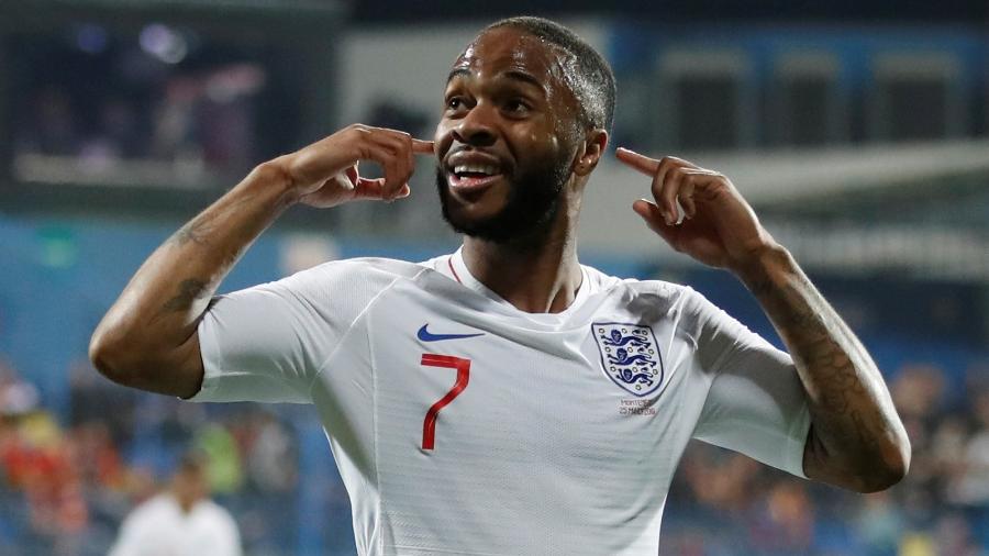 Sterling disse ter orgulho de ser negro - Action Images via Reuters/Carl Recine