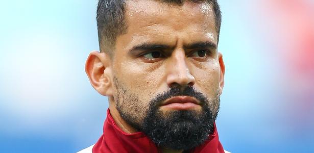 Tomas Ricon Santos acerta a contratação do volante venezuelano Tomás Rincón
