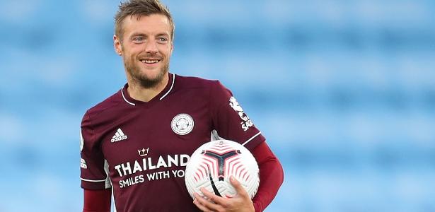 Após conversas com São Paulo, Vardy acerta retorno ao futebol inglês