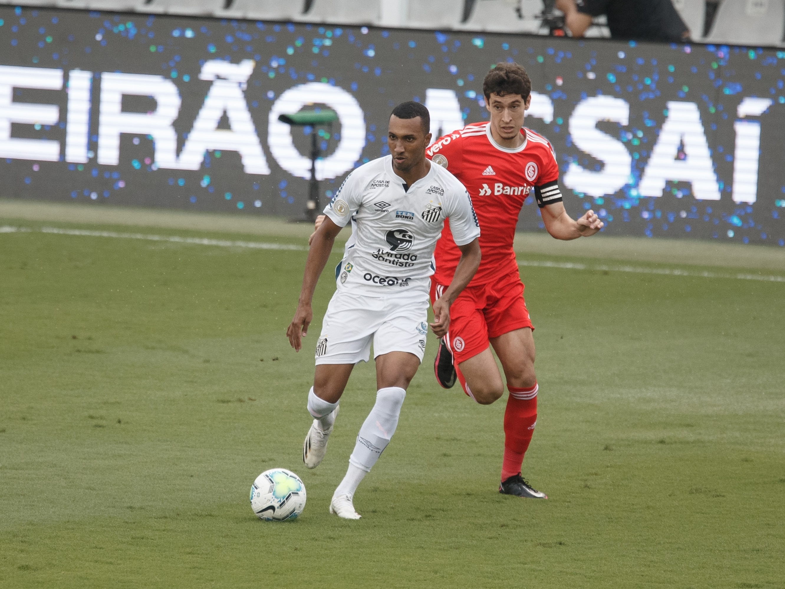 Com retorno dos titulares, Inter recebe o Santos em confronto direto do  Brasileirão