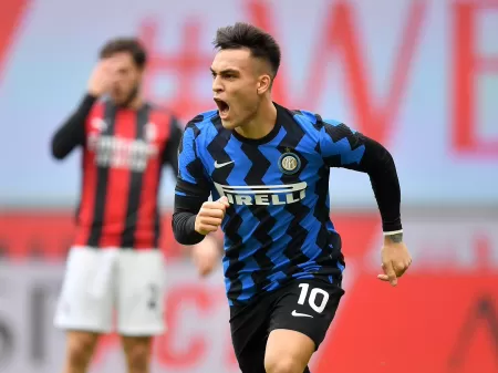 Lautaro tem acerto verbal com Barcelona, mas Coutinho emperra negociação