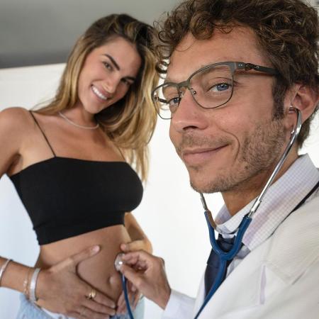 Piloto italiano e a modelo Francesca Sofia Novello estão esperando uma menina - Reprodução/Instagram