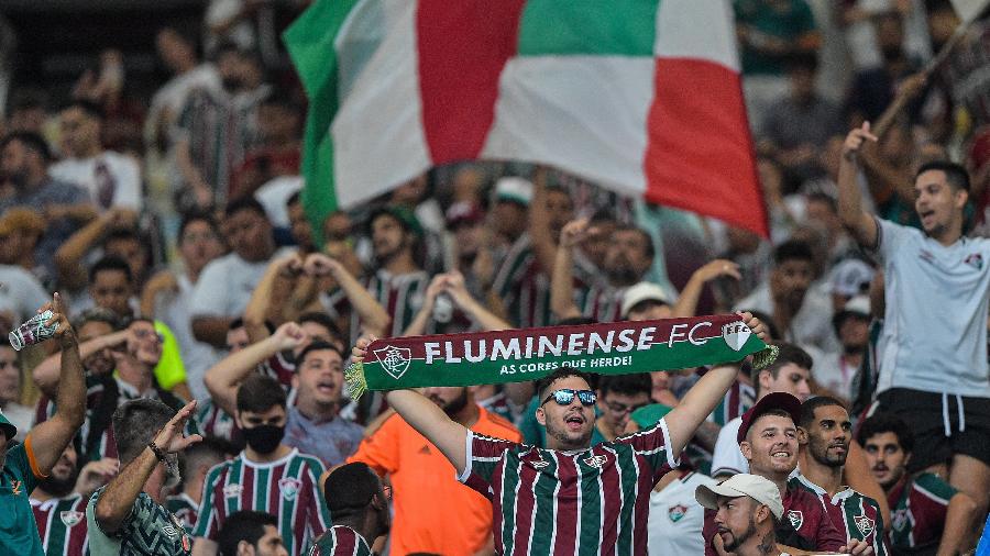 Torcida do Fluminense durante a final do Carioca contra o Flamengo - Thiago Ribeiro/Thiago Ribeiro/AGIF