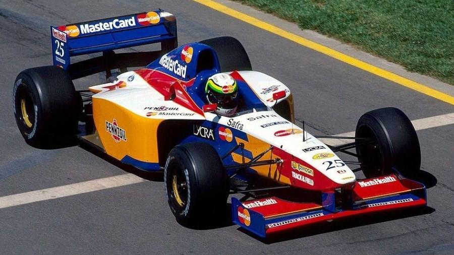 O brasileiro Ricardo Rosset na equipe Lola em 1997 - Divulgação/Lola