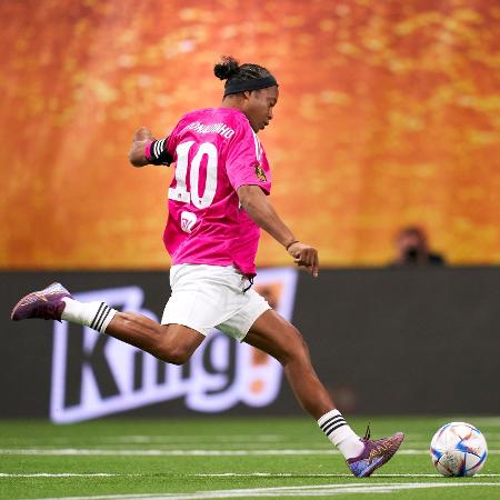 Ronaldinho Gaúcho fez a sua estreia na Kings League - Divulgação/Twitter @KingsLeague
