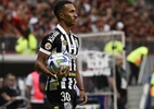 Expulso após ser substituído, Lucas Braga desfalca o Santos contra o Cuiabá - Mateus Bonomi/AGIF