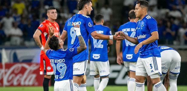 Cruzeiro desperdiça vantagem e permite empate após abrir três gols