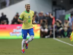 Andreas Pereira abre placar para o Brasil contra o México em amistoso; veja