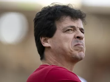 Fernando Diniz é demitido do Fluminense após derrota para o Flamengo