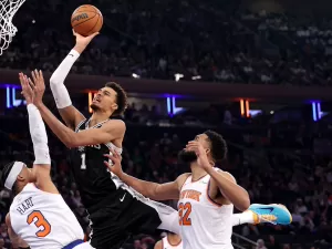 NBA: Wembanyama marca 42 pontos, mas Spurs perdem para os Knicks