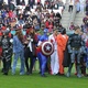 É festa! Jogadores se fantasiam de heróis antes de último jogo do Romeno