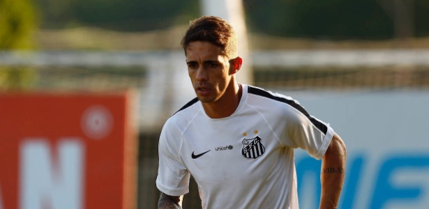 Neto Berola jogará contra a Chapecoense na vaga de Gabigol, que segue lesionado - Divulgação/Santos FC