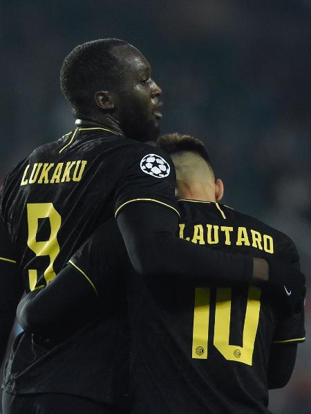 Romelu Lukaku e Lautaro Martínez são destaques da Internazionale -  Michal Cizek/AFP