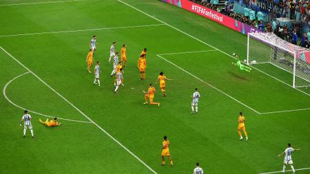 Argentina x Holanda: jogadores se desentendem em campo e iniciam tumulto