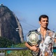 Estrela do UFC Rio, Pantoja foi garçom e guia em praia de Arraial do Cabo