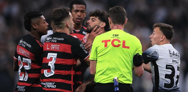 STJD pune Yuri, Alcaraz e Cacá por briga em Corinthians x Fla